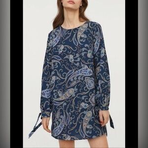H&M Paisley Print Long Sleeve Dress Women Size 12 Blue/Cream